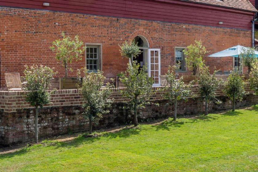 Belchamp Hall Stables Belchamp Otten المظهر الخارجي الصورة